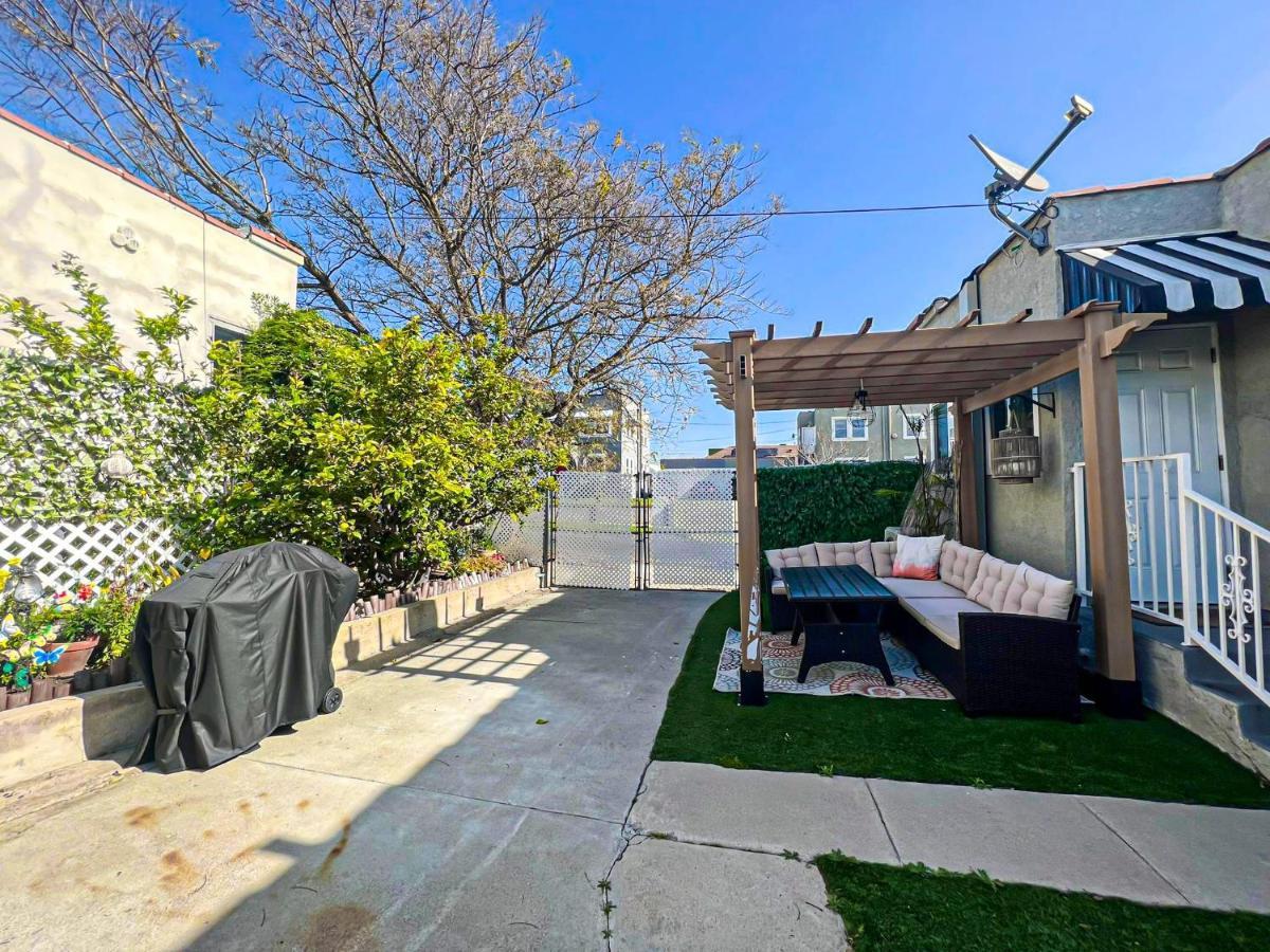 Modern 2-Bedroom Haven In The Heart Of La- Hud-Vp ลอสแอนเจลิส ภายนอก รูปภาพ