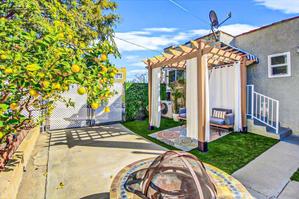 Modern 2-Bedroom Haven In The Heart Of La- Hud-Vp ลอสแอนเจลิส ภายนอก รูปภาพ